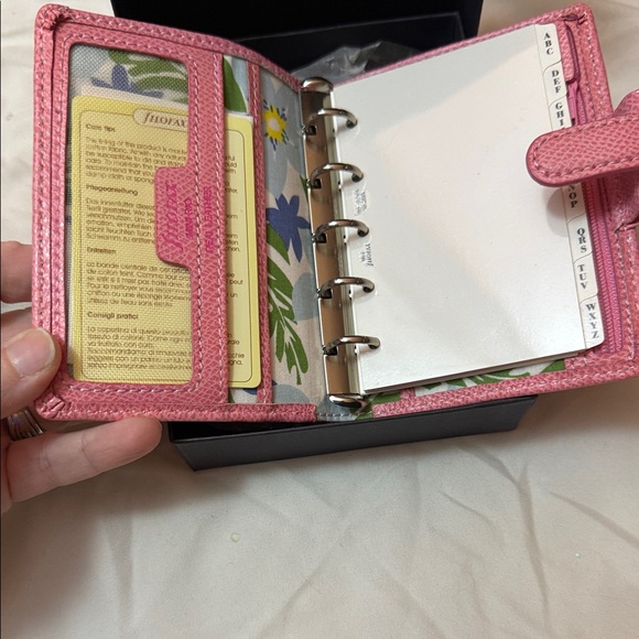 Pink Leather Wallet - Picture 2 of 4
